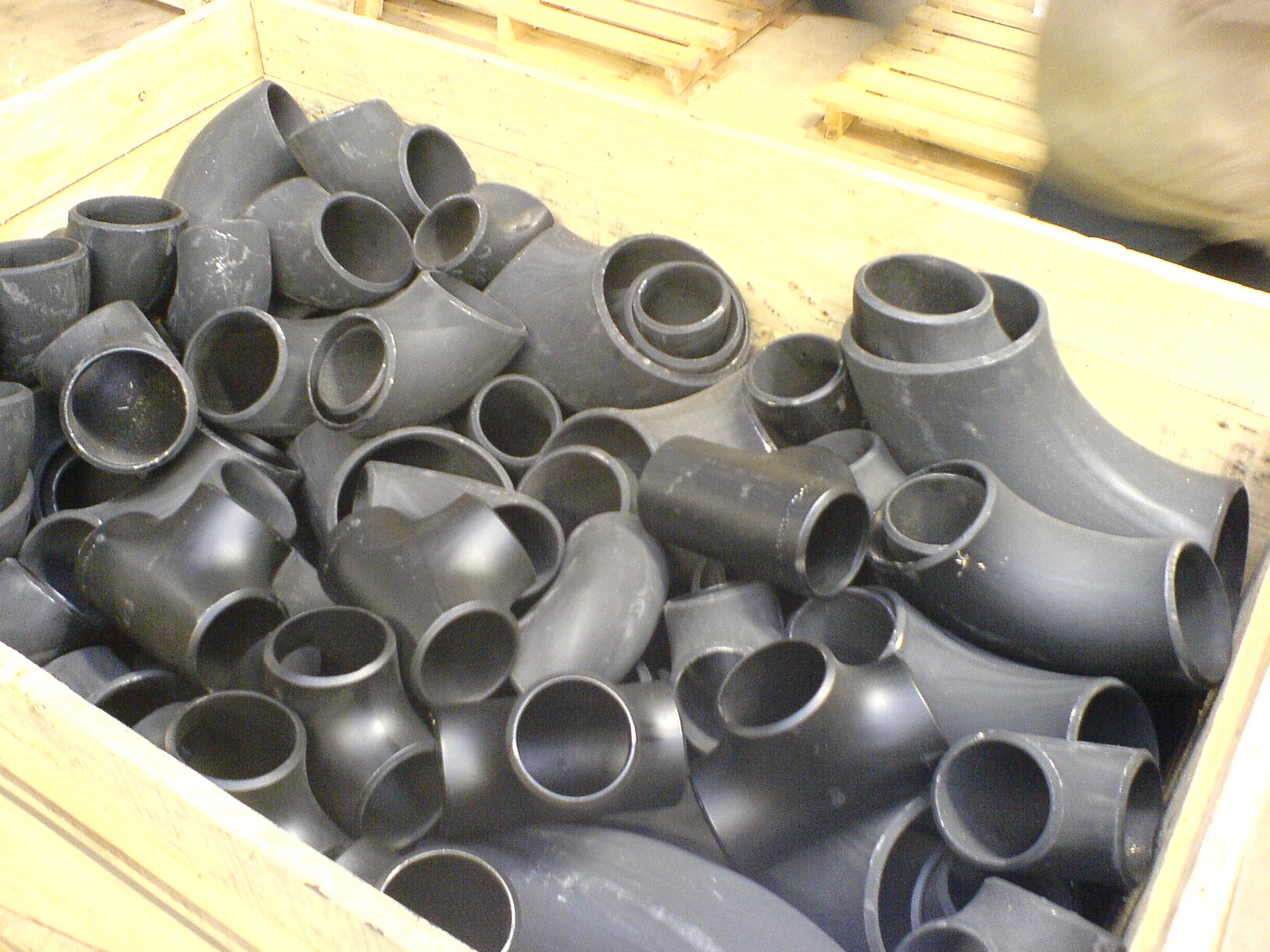 وارد کننده اتصالات جوشی مانیسمان BENKAN/اسپیرال فیتینگ 33956626